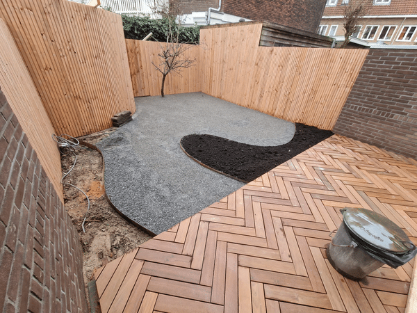 een-vlonder-maakt-van-elke-tuin-een-sfeervoll